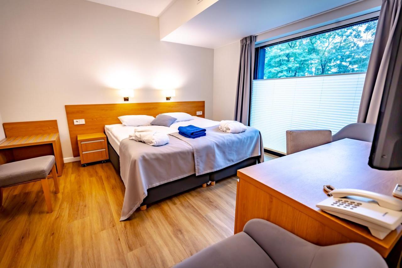 Eva Park Life & Spa Konstancin-Jeziorna Exterior foto